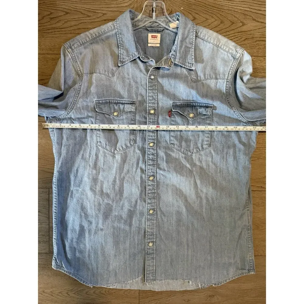 Levis levis mens